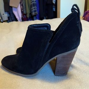 Vince Camuto Leather Block Heel Ankle Boots